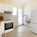 Center 3br Retreat