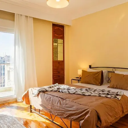Center 3br Retreat Daire